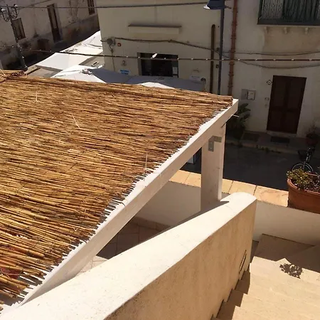 La piccola casa blu * San Vito Lo Capo